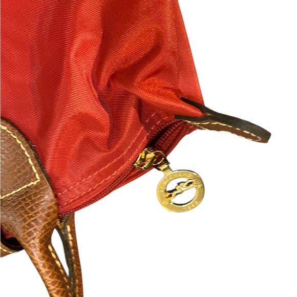 Red Longchamp Women's Small Tote/ Handbag - Picture 3 of 5